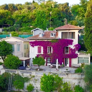  Bed & Breakfast Castel Enchante